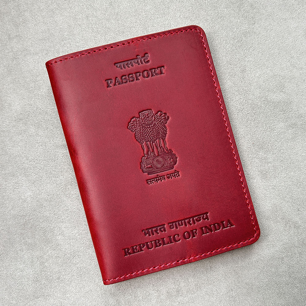 غلاف جواز سفر من الجلد الطبيعي - مراجعة Travel Accessories India وسعره