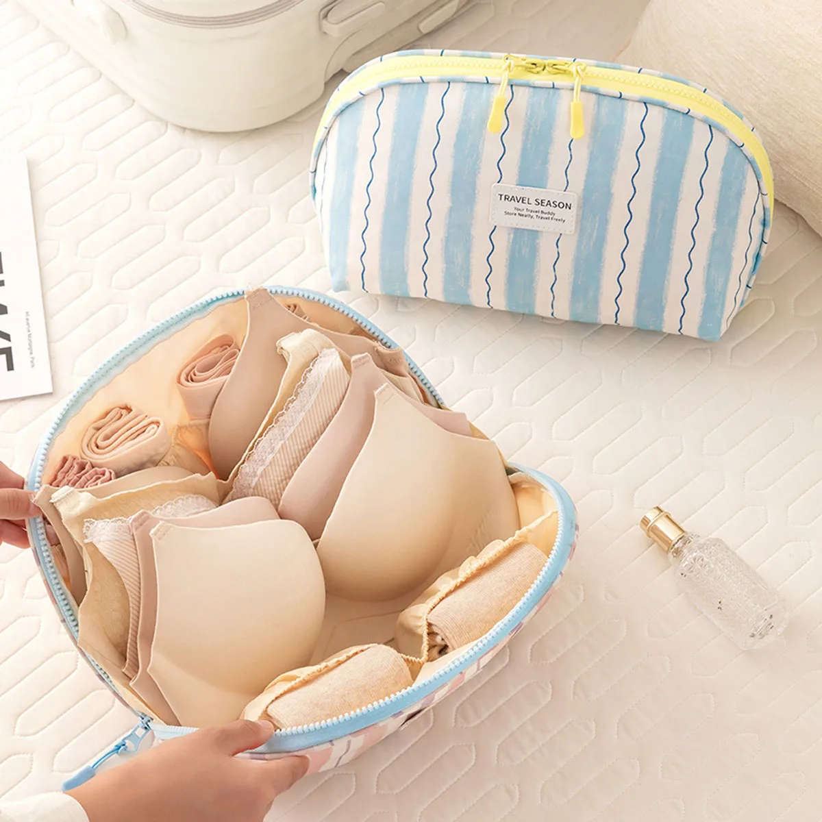 حقيبة تخزين الملابس الداخلية،  - مراجعة Travel Accessories Organizer Bag وسعره